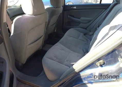 2005 Honda Accord 2.4 Dx from USA, damaged, VIN 1HGCM561X5A136380